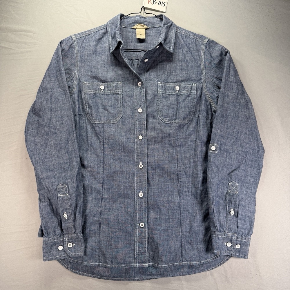 Duluth Trading Co Chambray Shirt Mens Blue Organic Cotton Rollup Sleeve Pockets